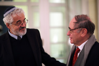 39.jpg - Izraelský velvyslanec Jaakov Levy (2011)
